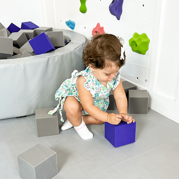 The Surprising Developmental Benefits of Ball or Foam Pits for Babies - Smart Playrooms
