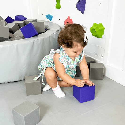 The Surprising Developmental Benefits of Ball or Foam Pits for Babies - Smart Playrooms