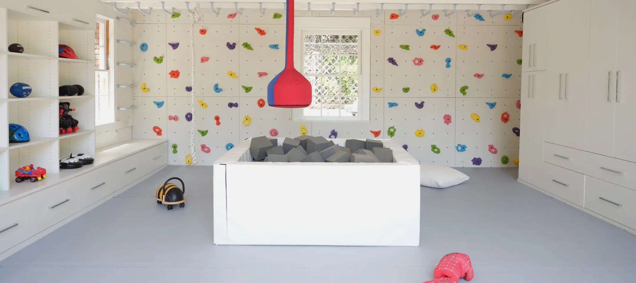 Smart Playrooms 