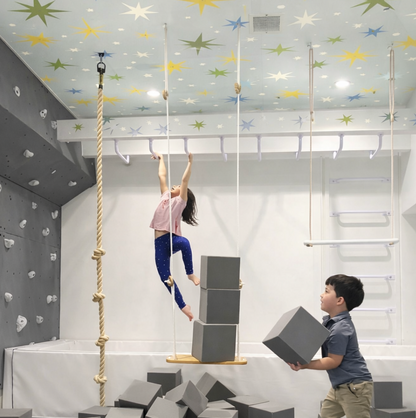 Twinkle Star Ceiling Paper for Kids Rooms | Minimal Celestial Ceiling Wallpaper