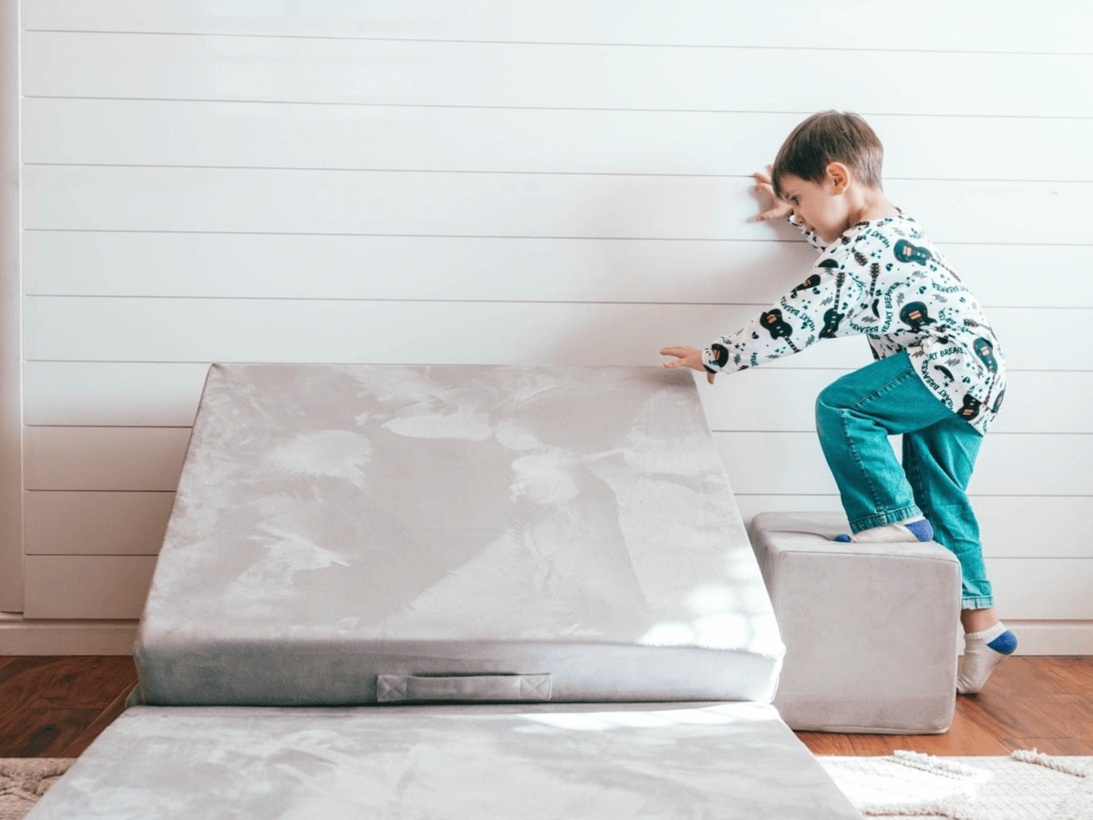 Play Couch and Mat - Smart Playrooms